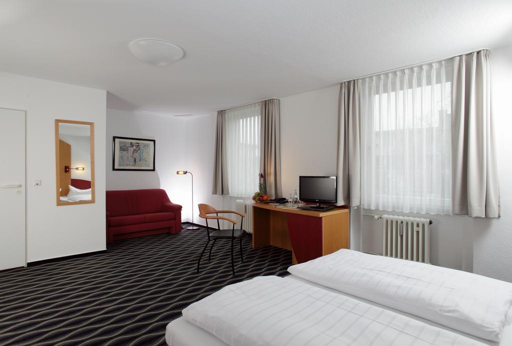 Stadthotel Kassel Exteriör bild